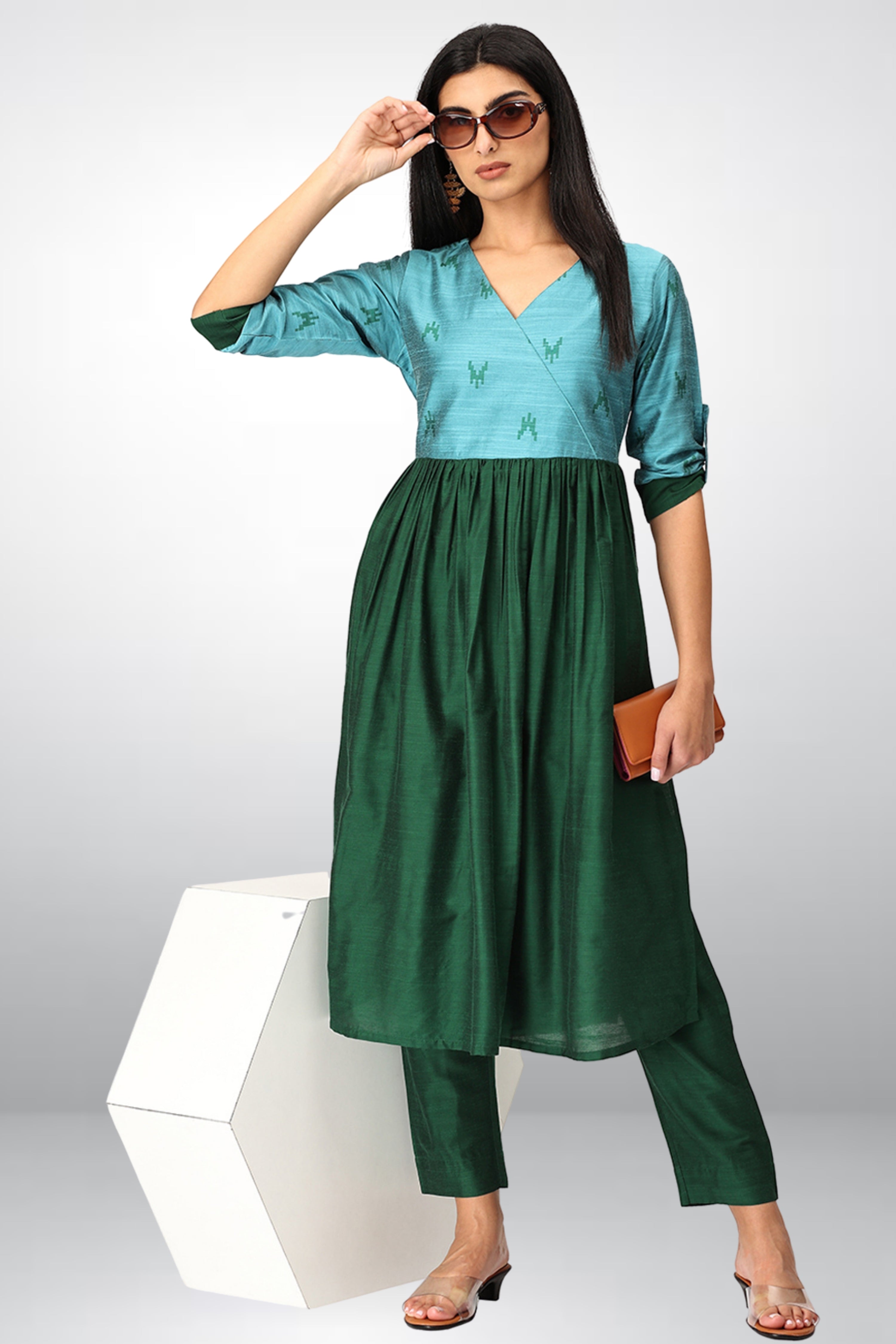 INAKSHINI Flared Green Kurti Set