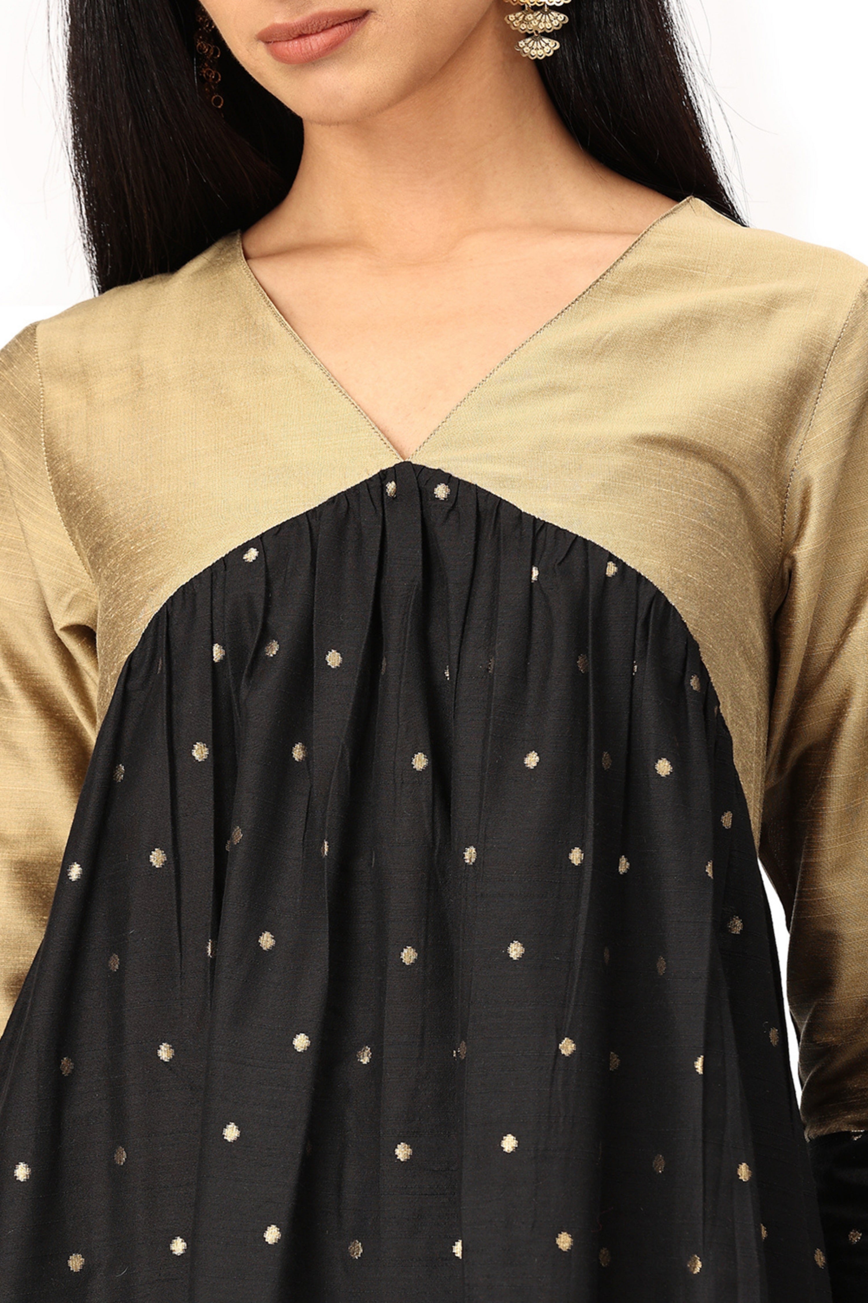 INAKSHINI Flared Black & Gold Kurti Set