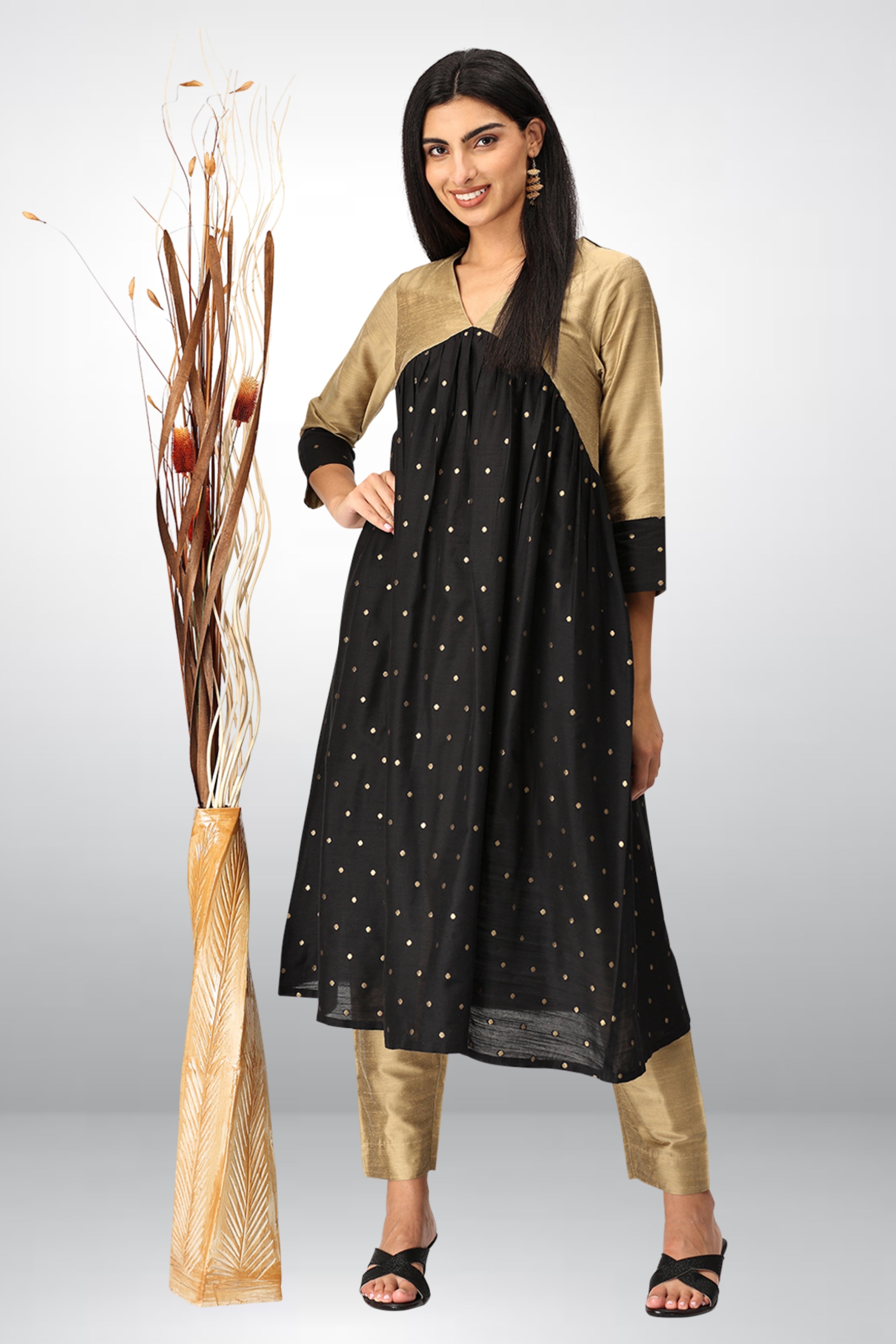 INAKSHINI Flared Black & Gold Kurti Set