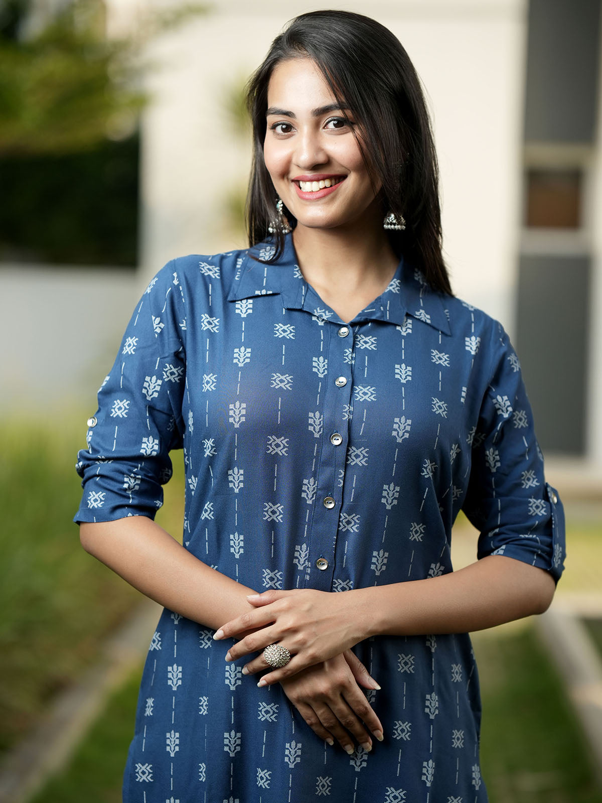 INAKSHINI Geometrical Navy Kurti Set