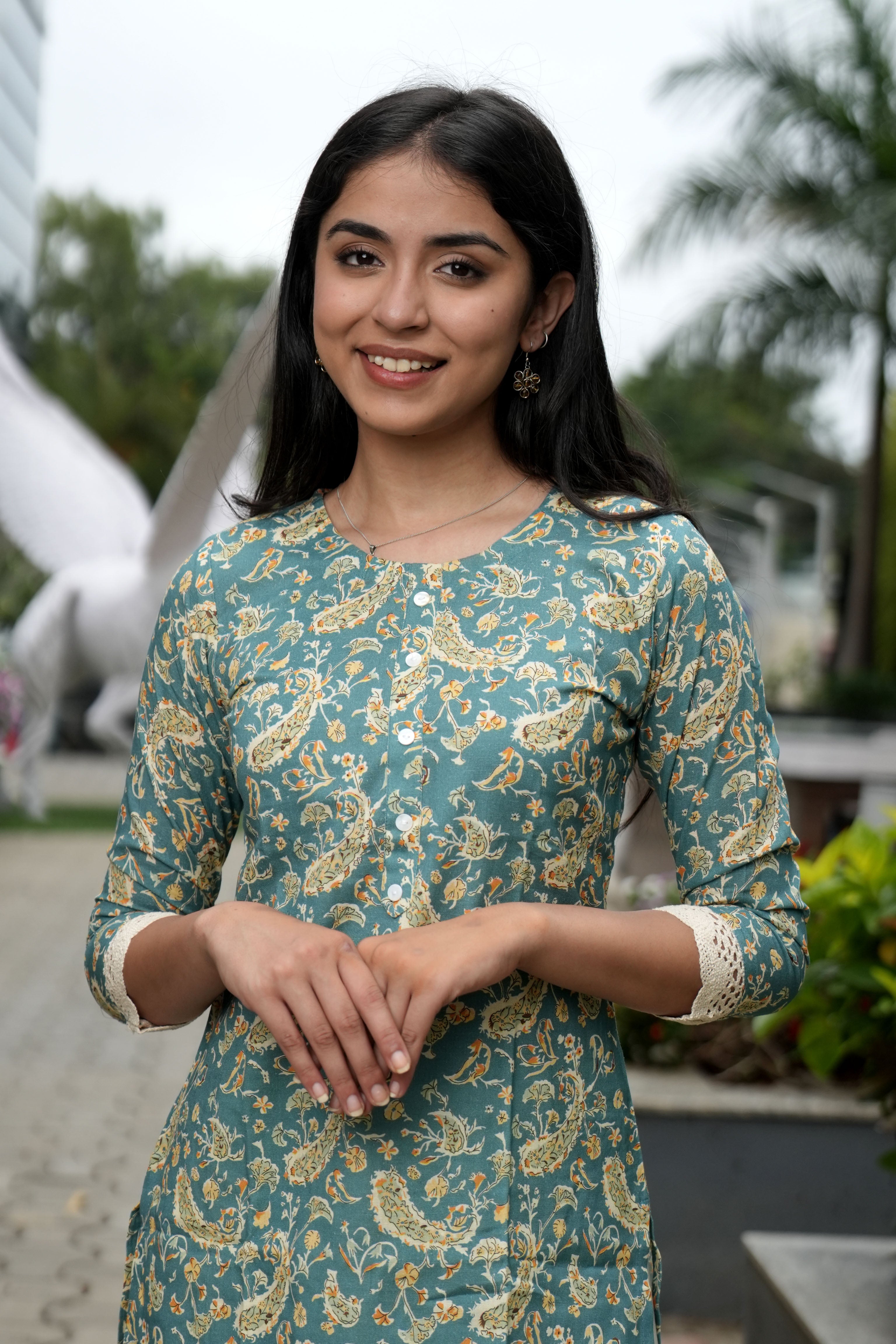 OJASWITA Blue Paisley Kurti Set