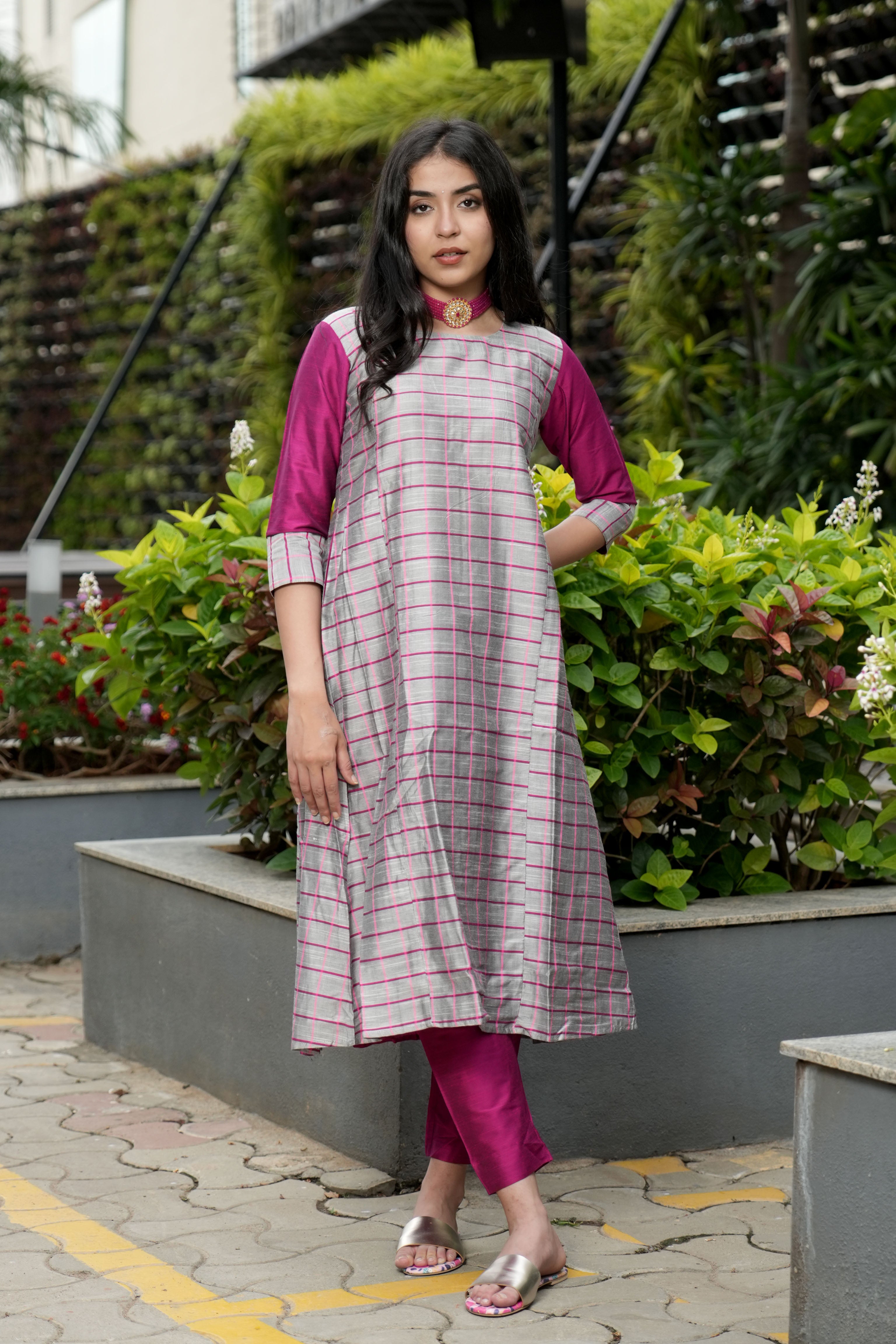 INAKSHINI Flared Silver & Pink Kurti Set