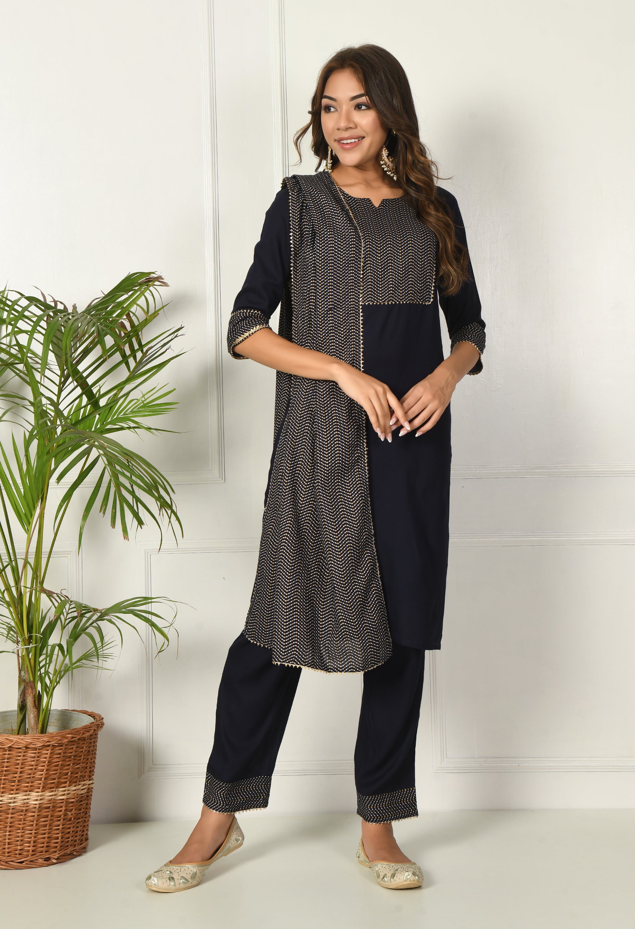 OJASWITA Black Solid Kurti Set with Duppata