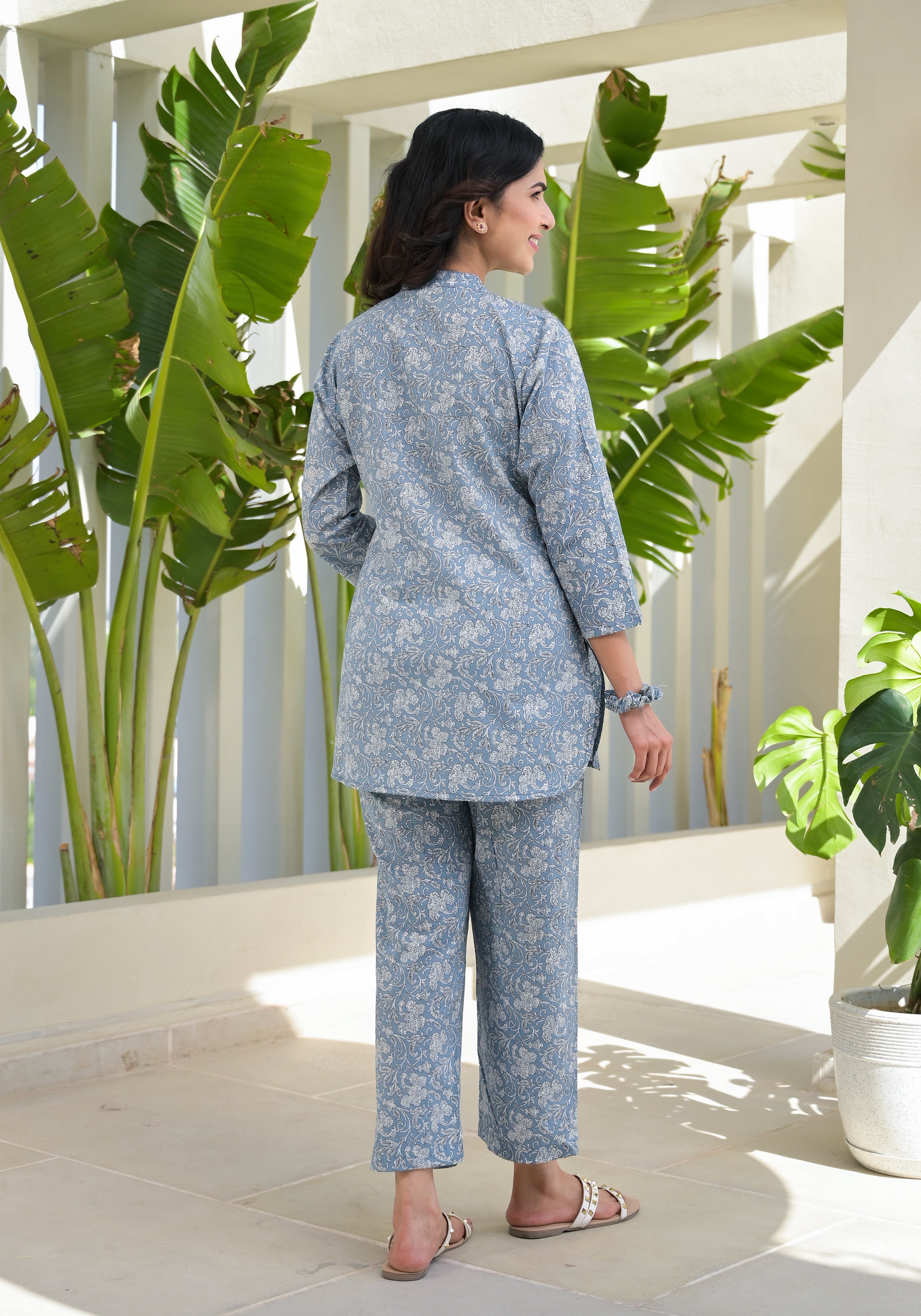 OJASWITA Blue Floral Print Co-rd Set