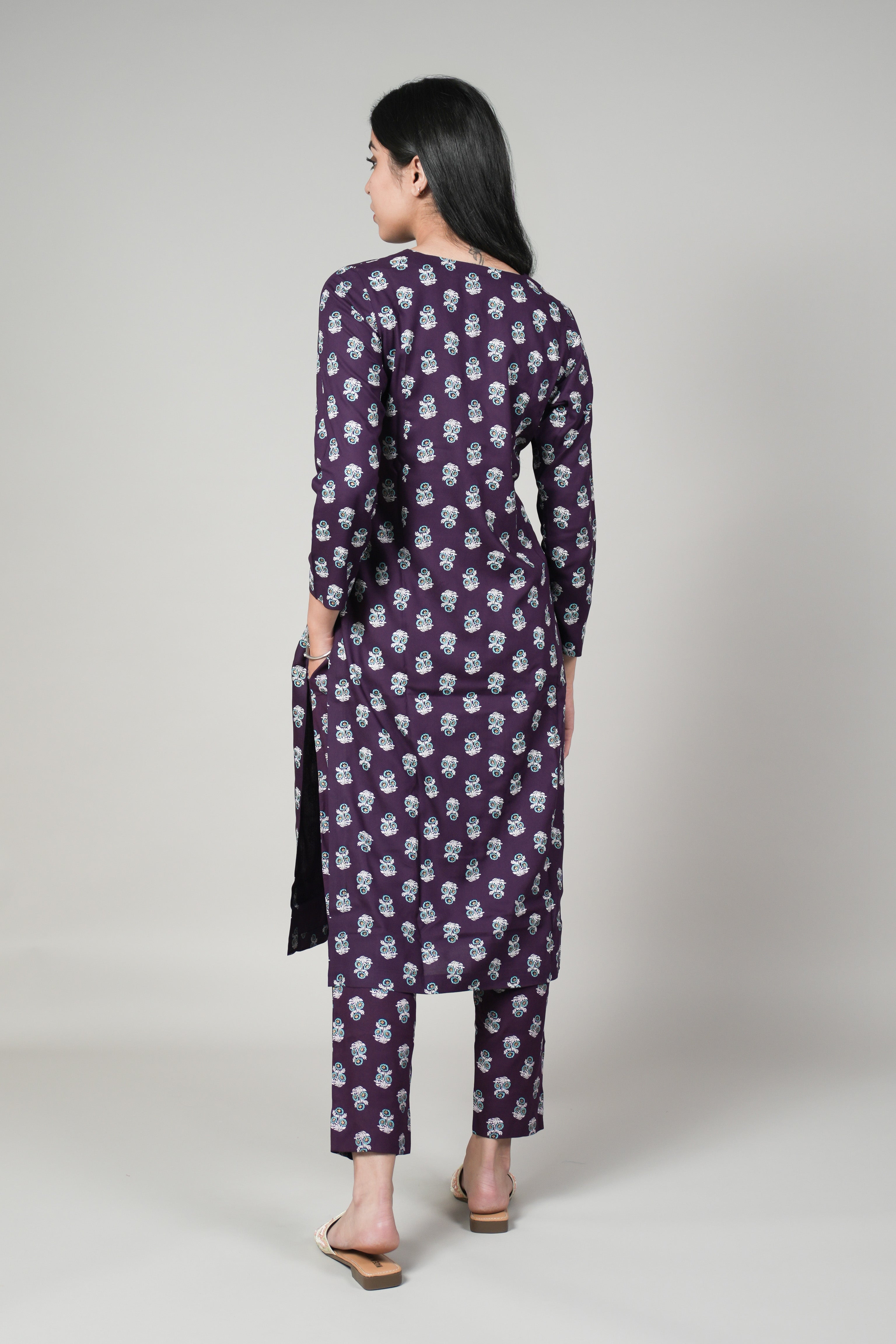 INAKSHINI Purple printed Kurta with Straight Pant | Kurti Set for Woman