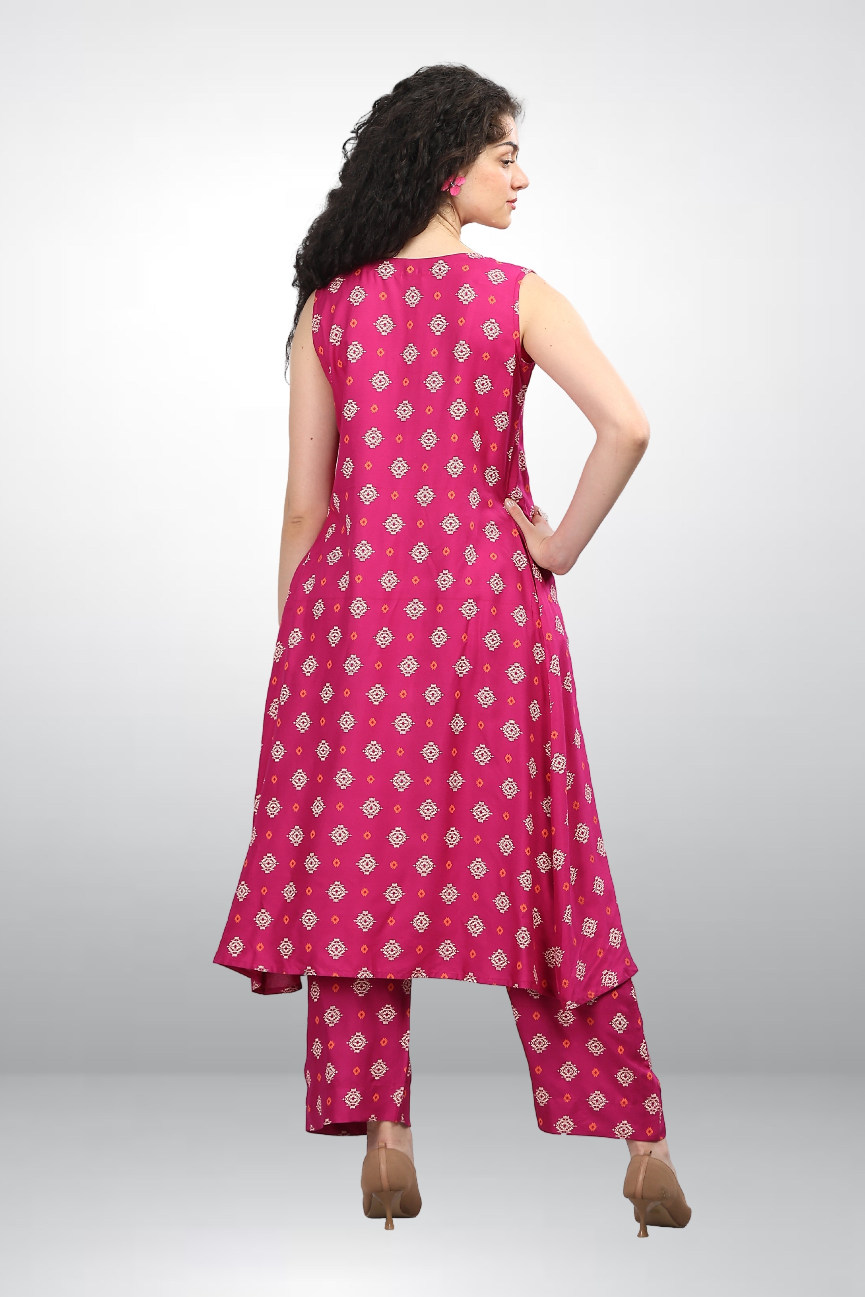 INAKSHINI Flared Magenta Kurti Set