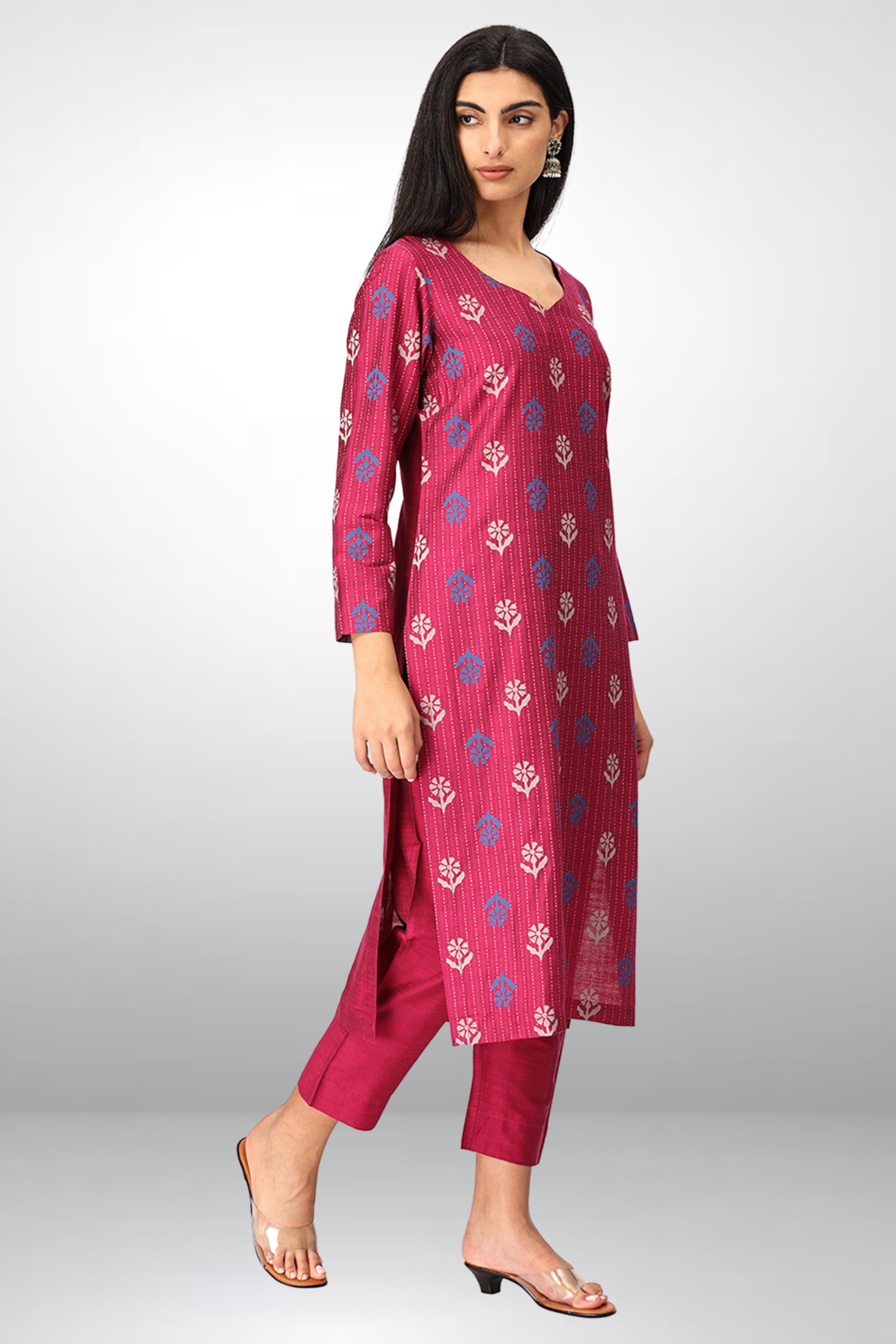 INAKSHINI Straight Magenta Kurti Set