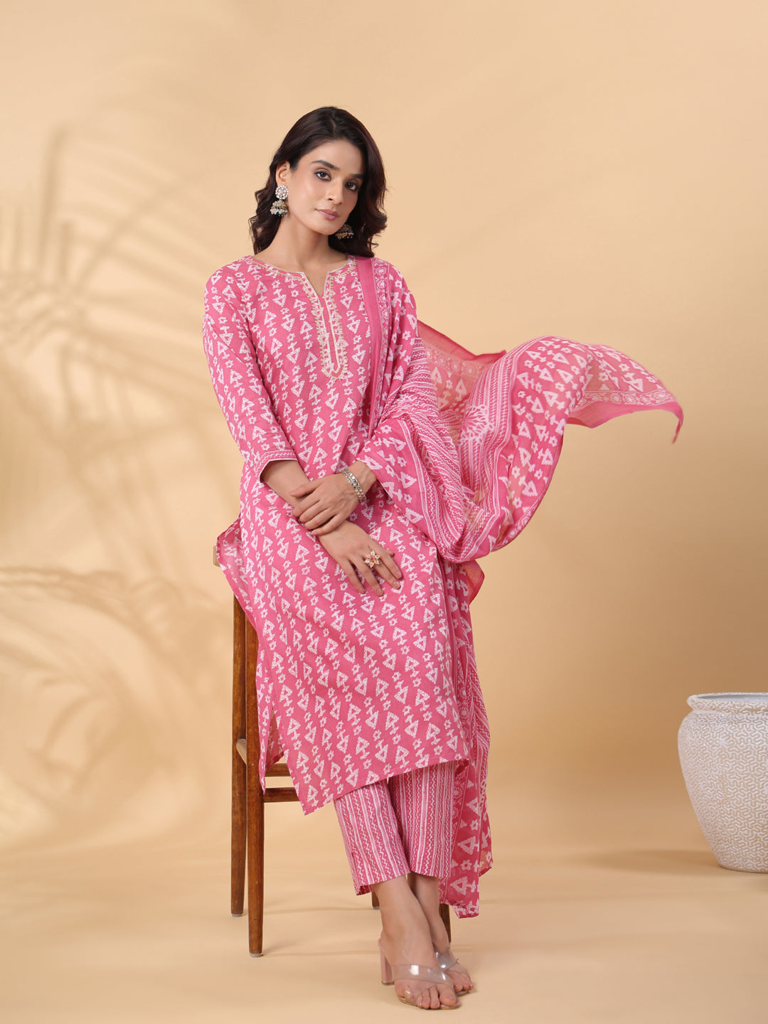 OJASWITA Pink Geometrical Print Kurti Set with Duppata