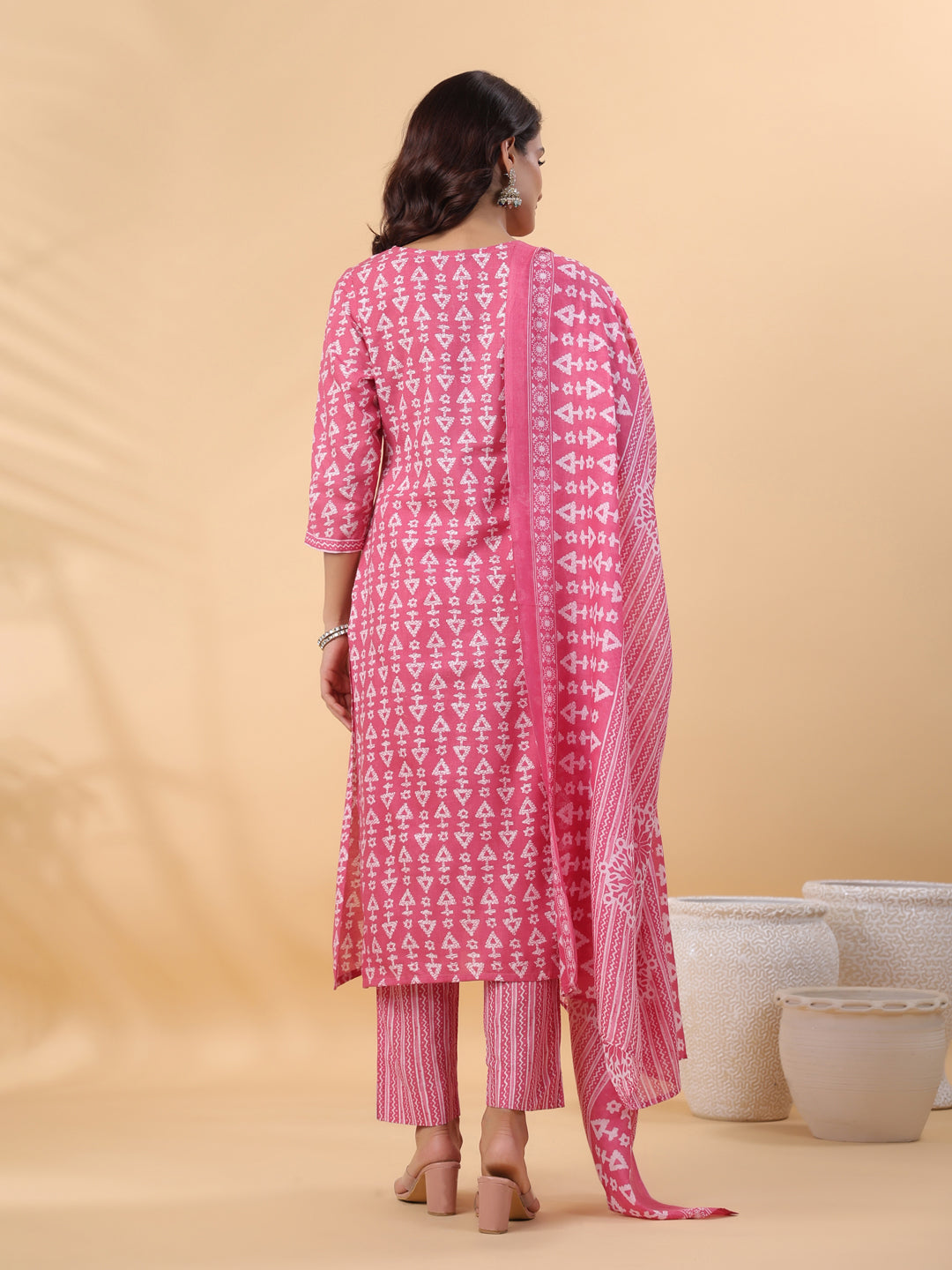 OJASWITA Pink Geometrical Print Kurti Set with Duppata