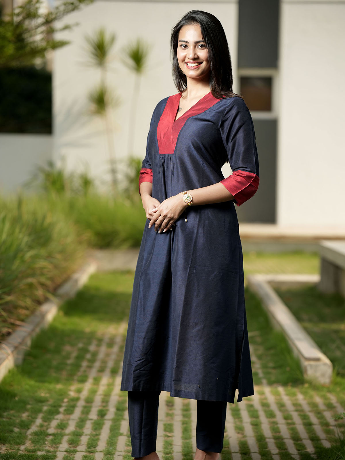 INAKSHINI Navy Blue Kurta with Straight Pant | Kurti Set for Woman