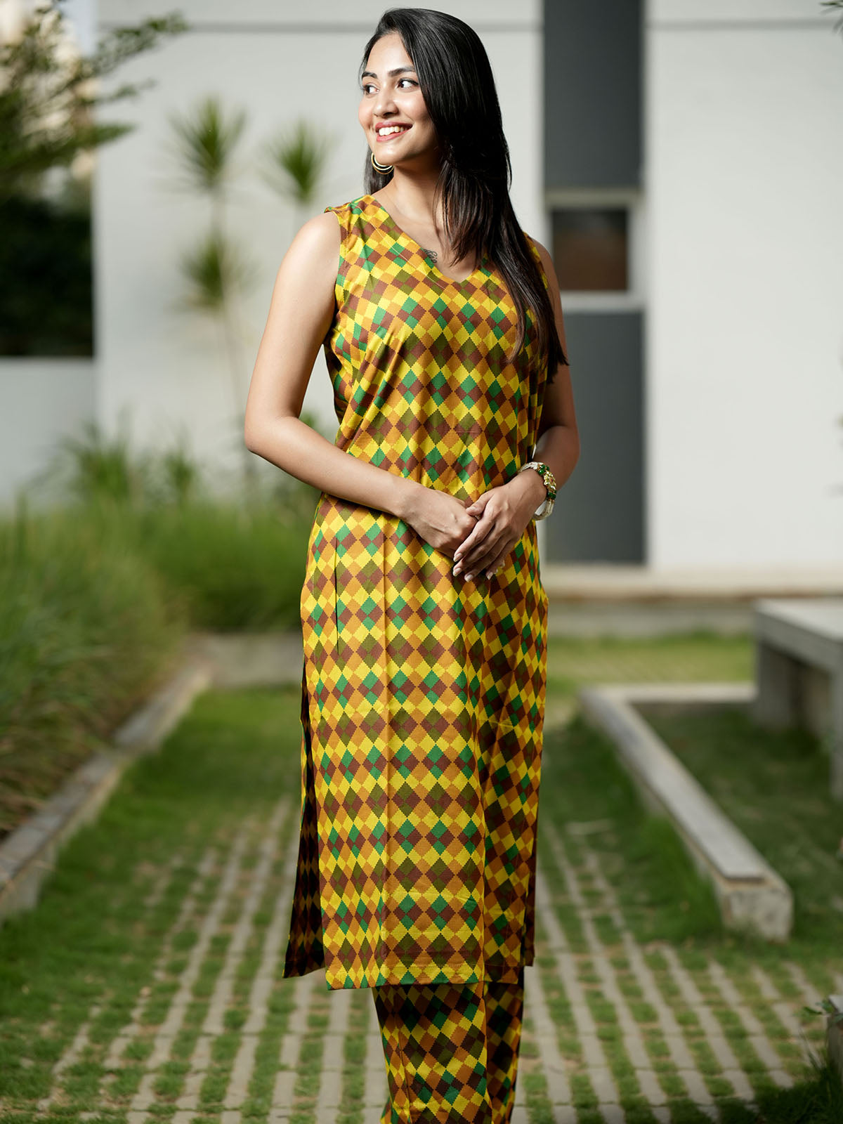 INAKSHINI Straight Mustard Kurti Set