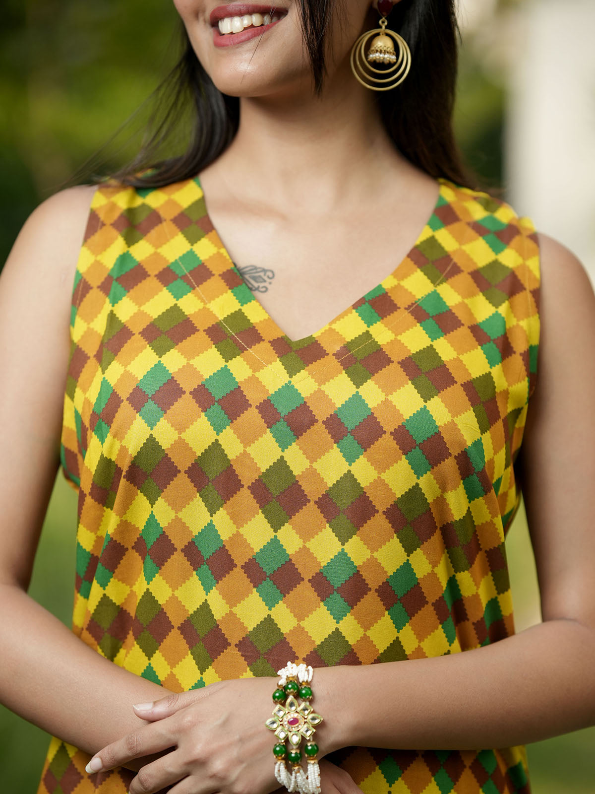 INAKSHINI Straight Mustard Kurti Set