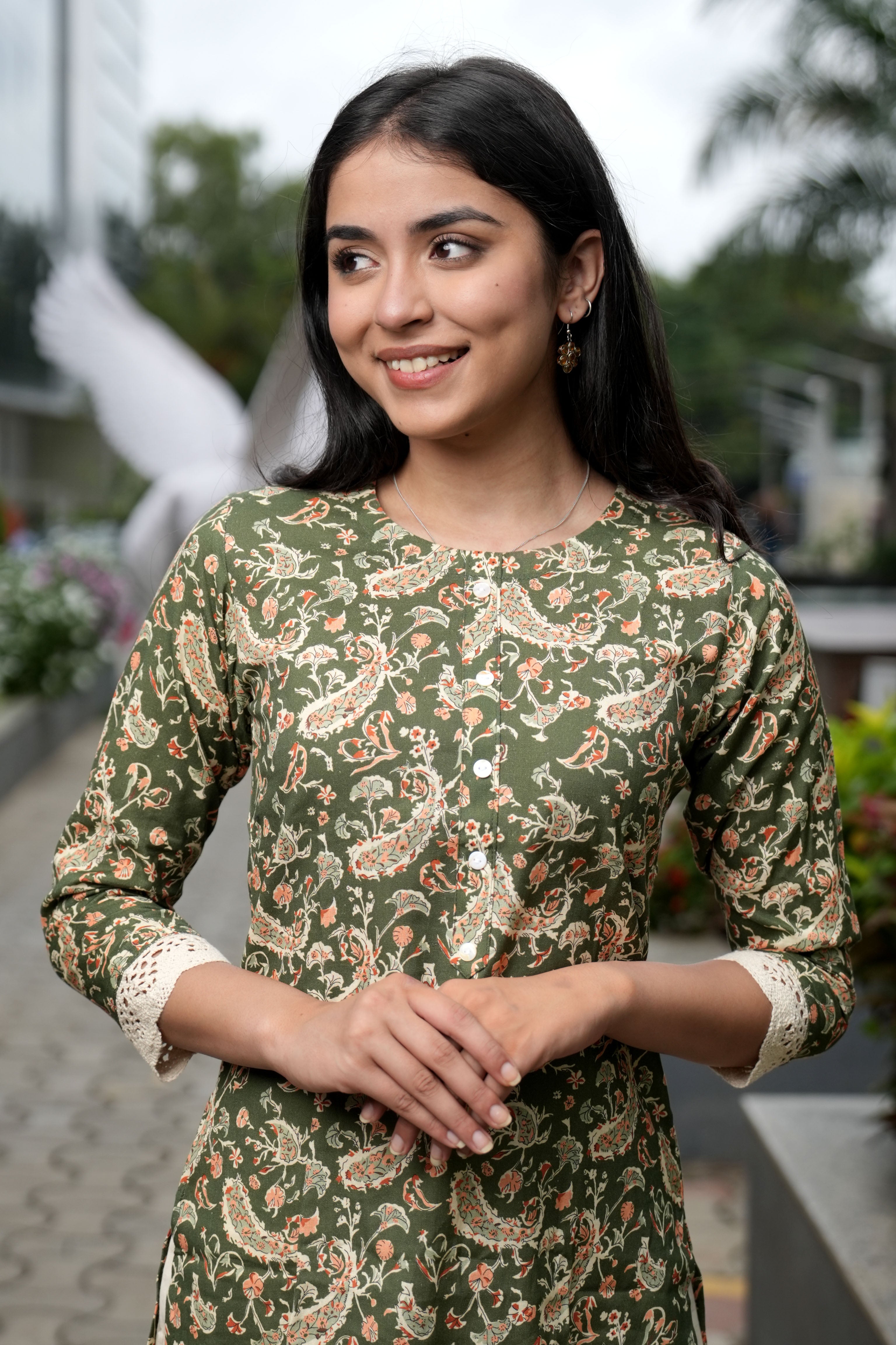 OJASWITA Green Paisley Kurti Set