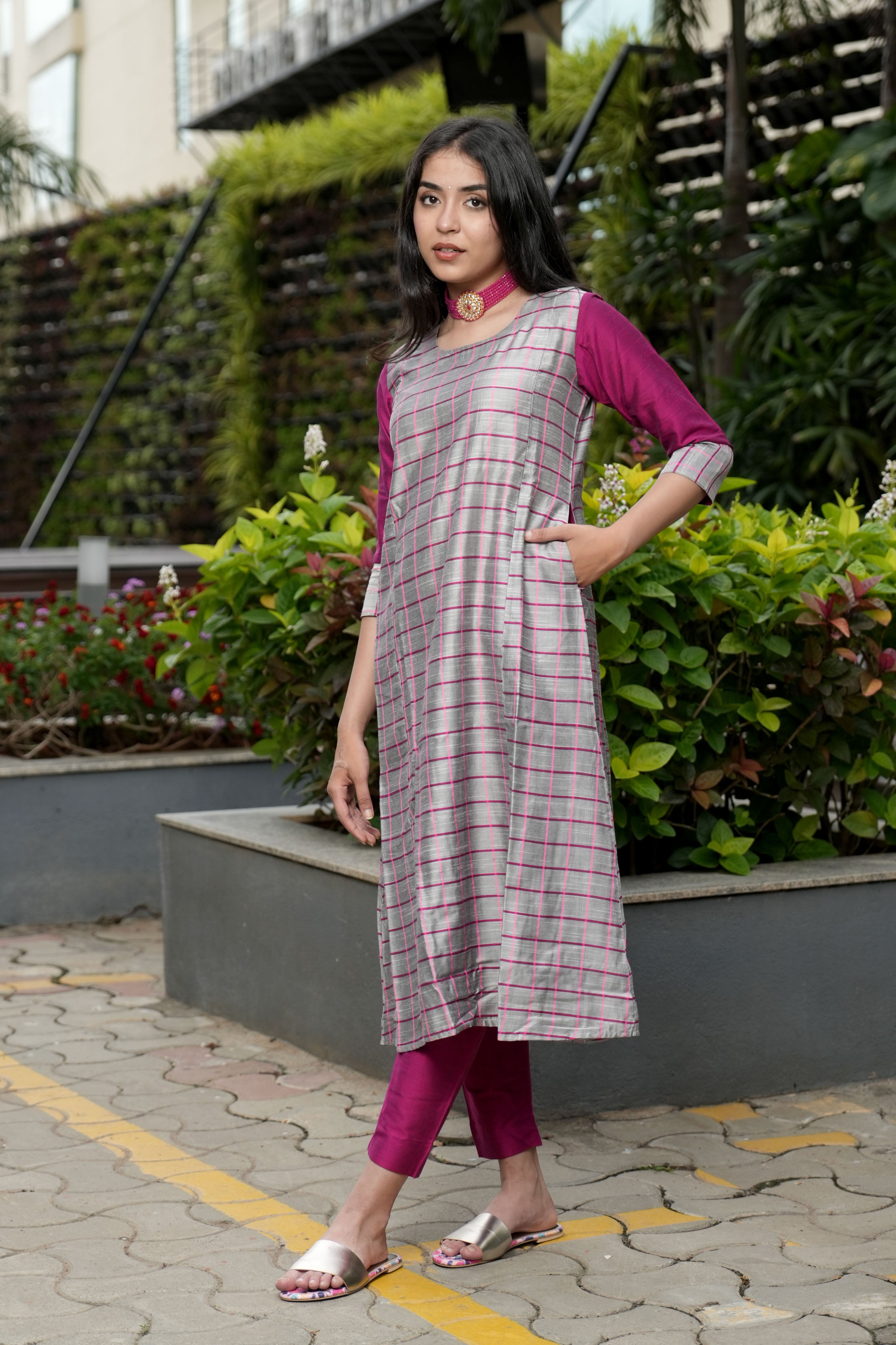 INAKSHINI Flared Silver & Pink Kurti Set