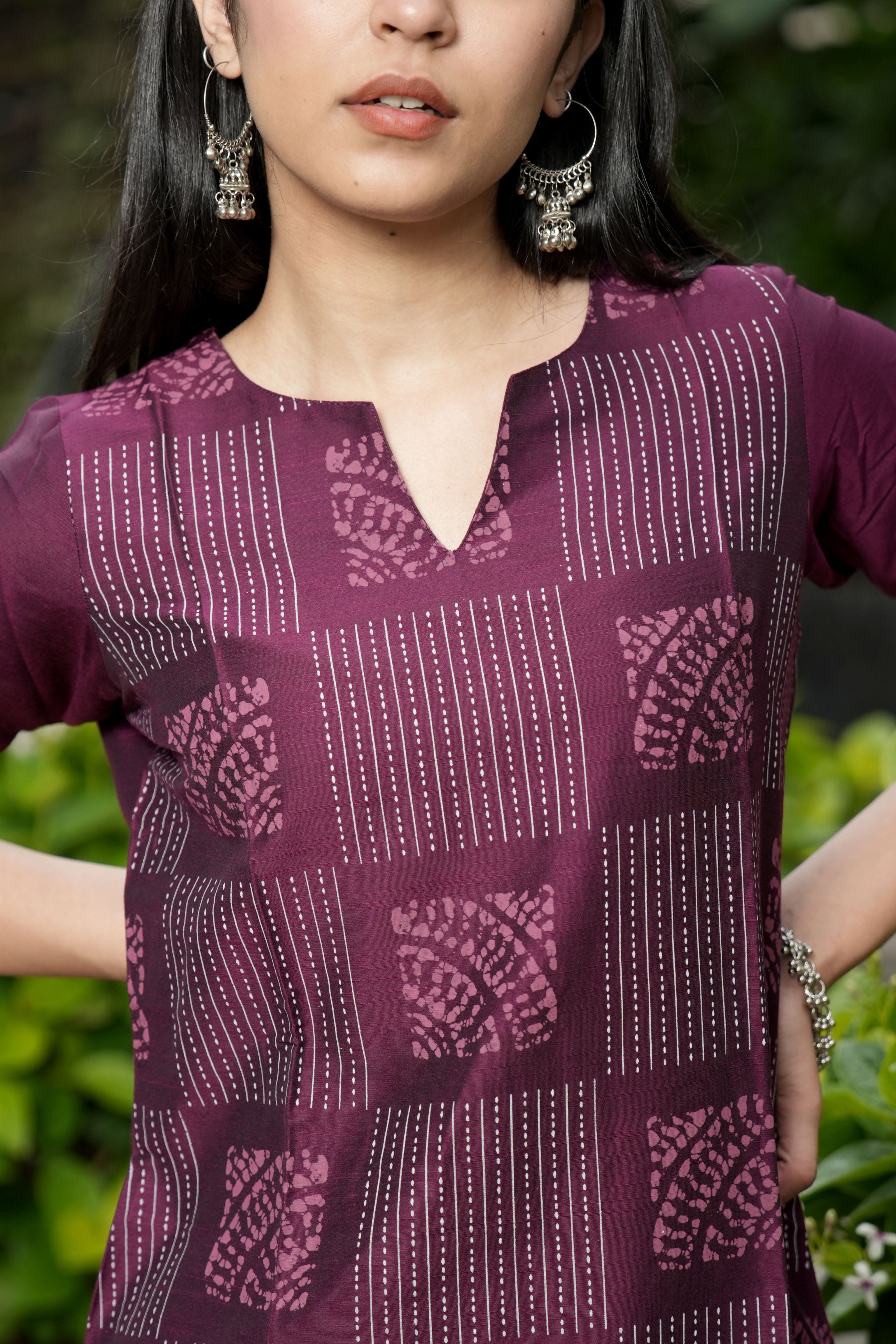 INAKSHINI Straight Mauve Kurti Set