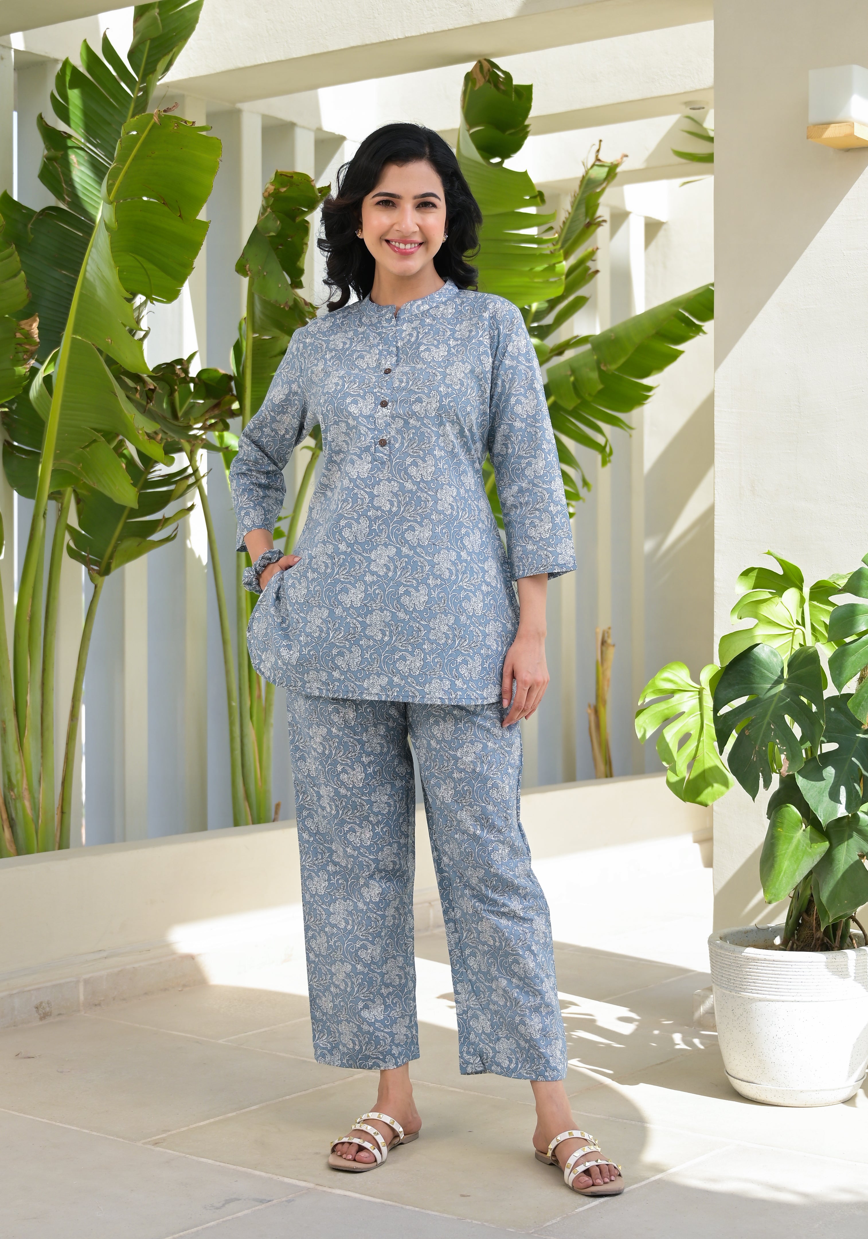 OJASWITA Blue Floral Print Co-rd Set