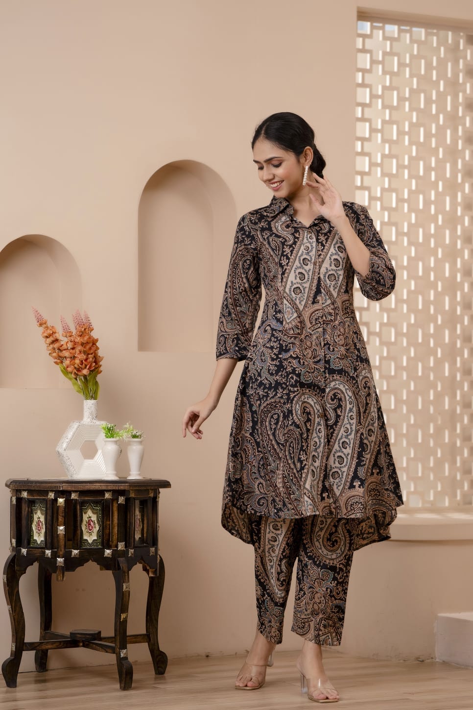 OJASWITA Brown Paisley printed Kurti set