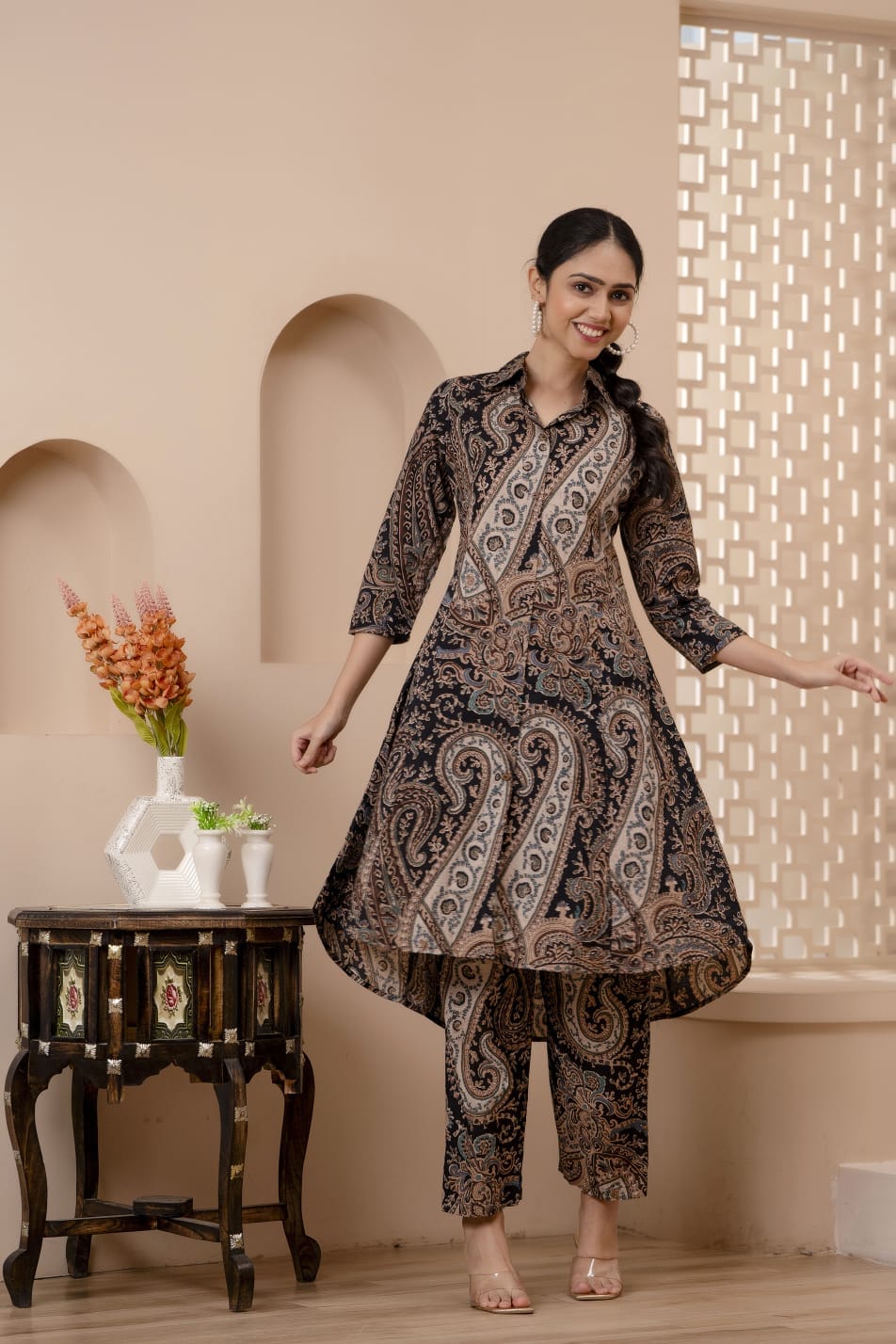 OJASWITA Brown Paisley printed Kurti set