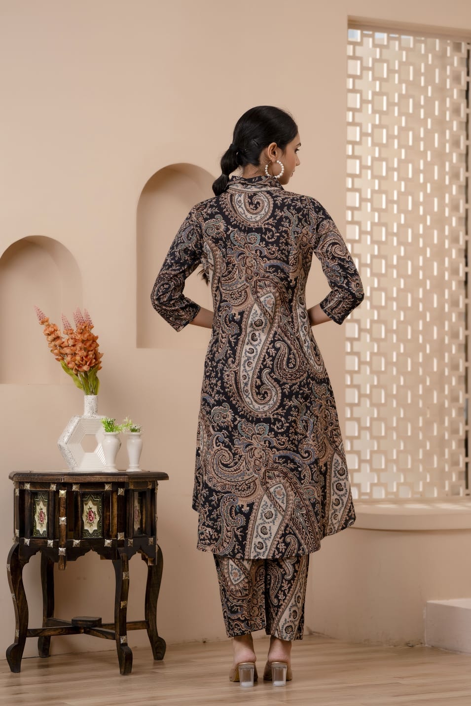 OJASWITA Brown Paisley printed Kurti set