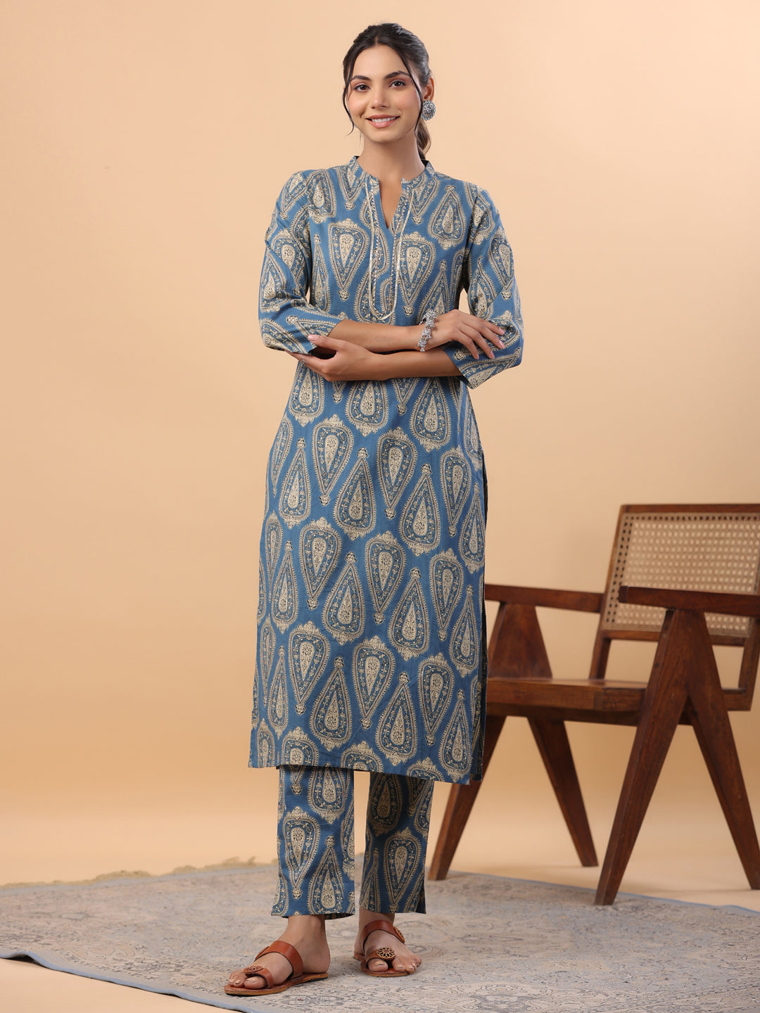 OJASWITA Blue Motif Print Kurti Set