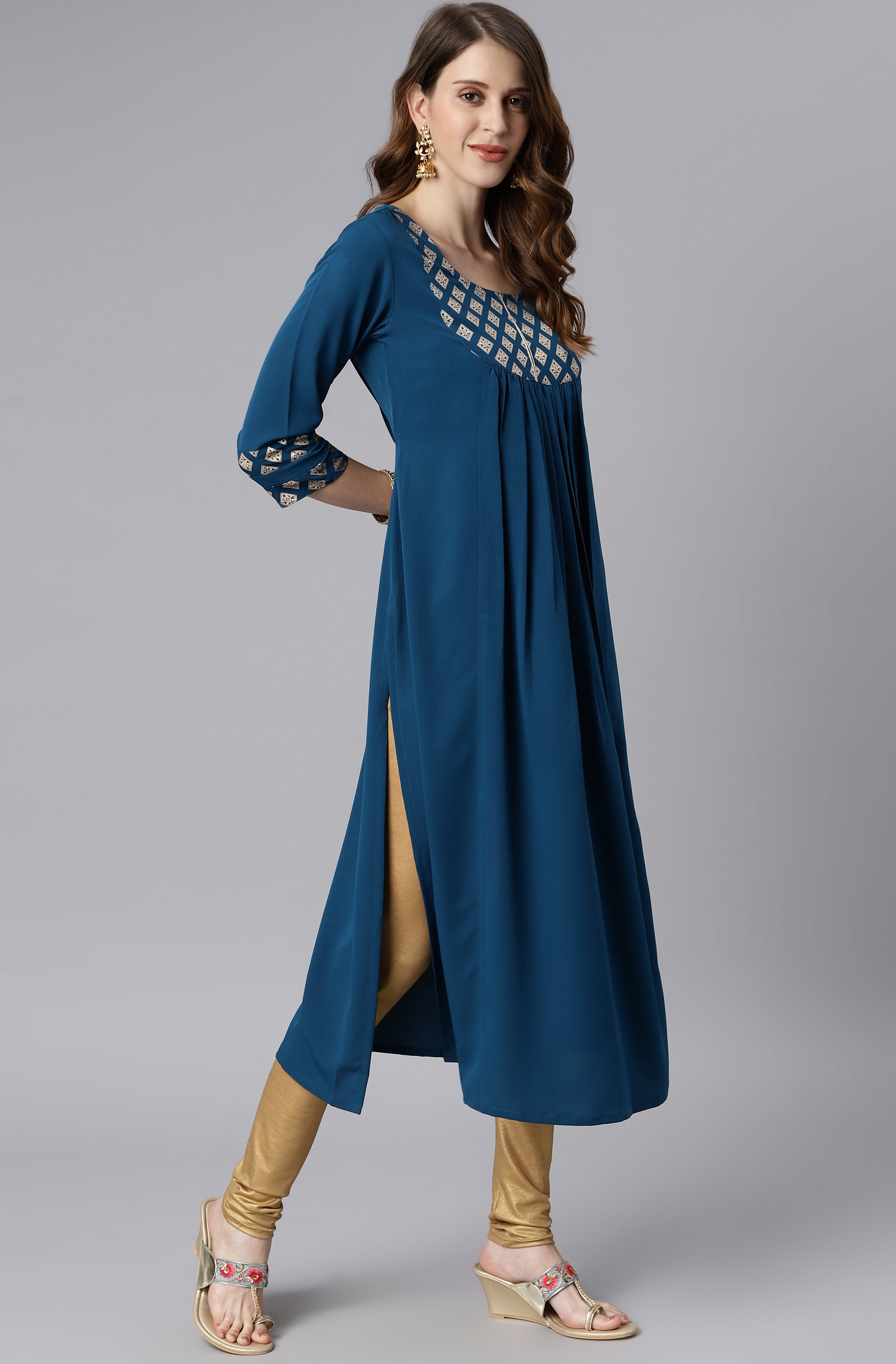 INAKSHINI Teal & Gold Foil Print Straight Kurti