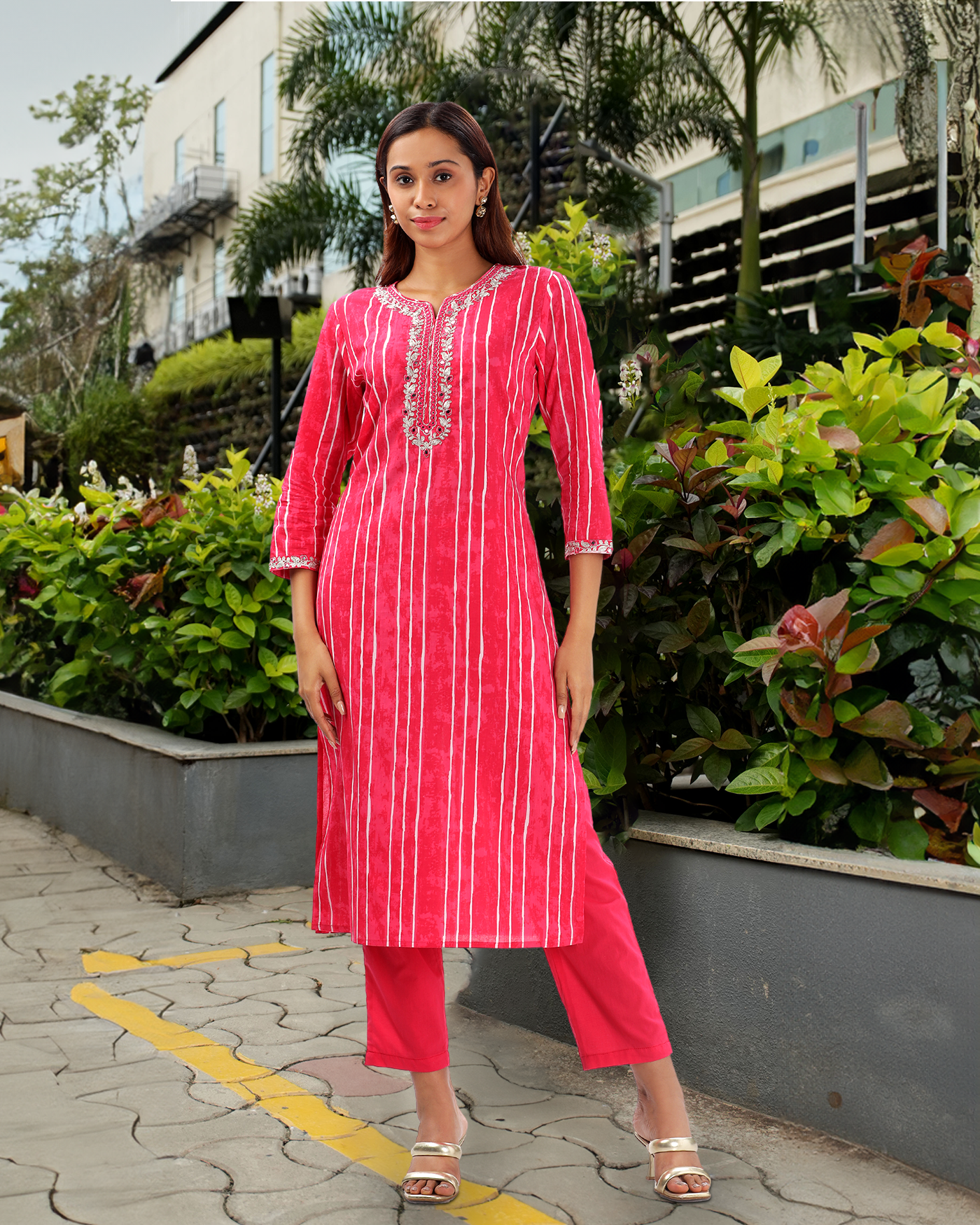 OJASWITA Pink Kurti Set