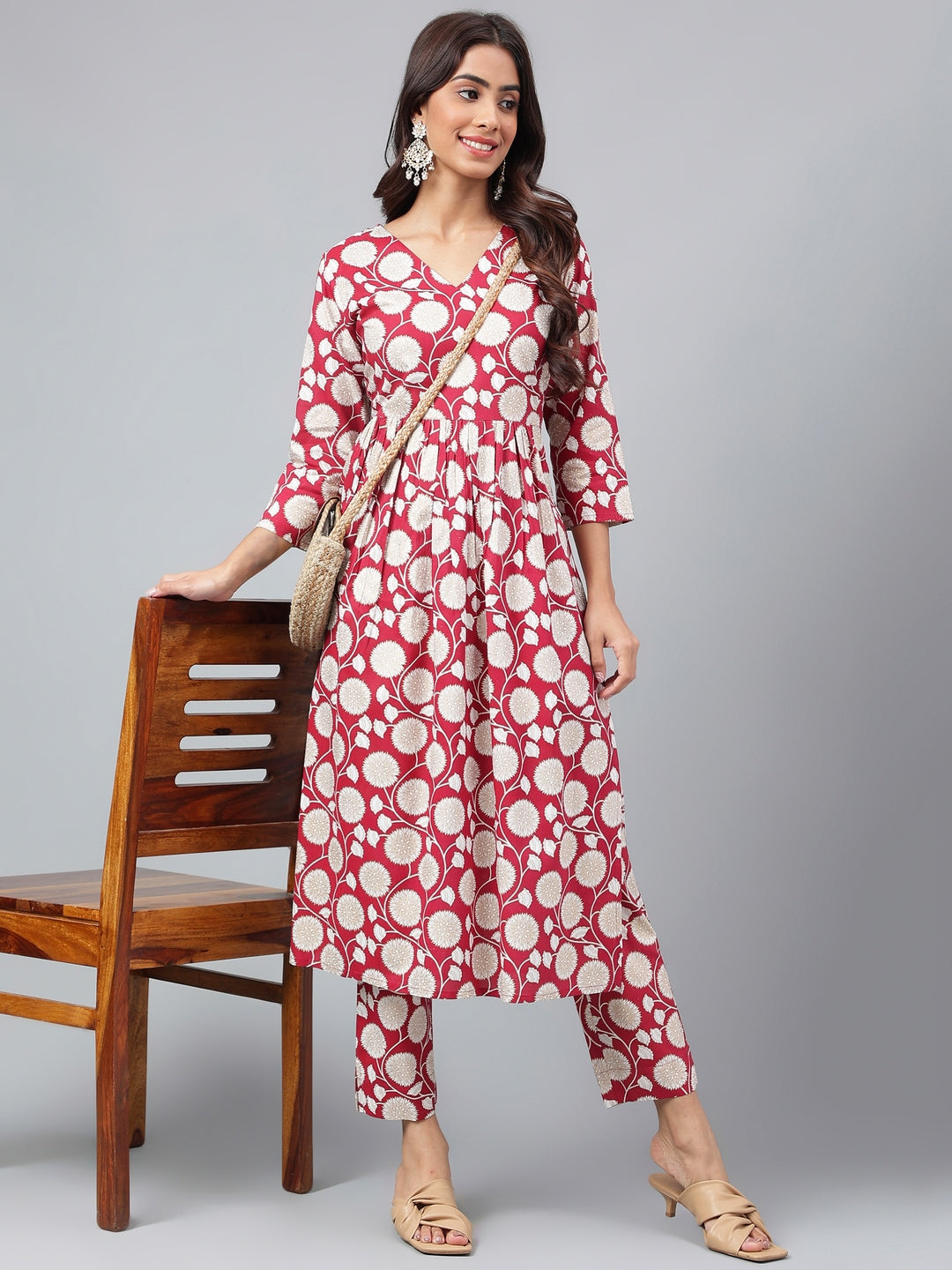 OJASWITA Red-Off White Floral Print Kurti Set