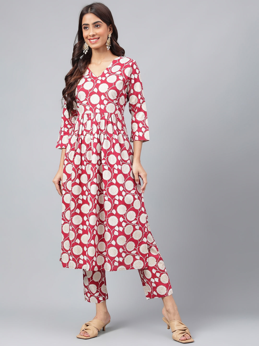 OJASWITA Red-Off White Floral Print Kurti Set