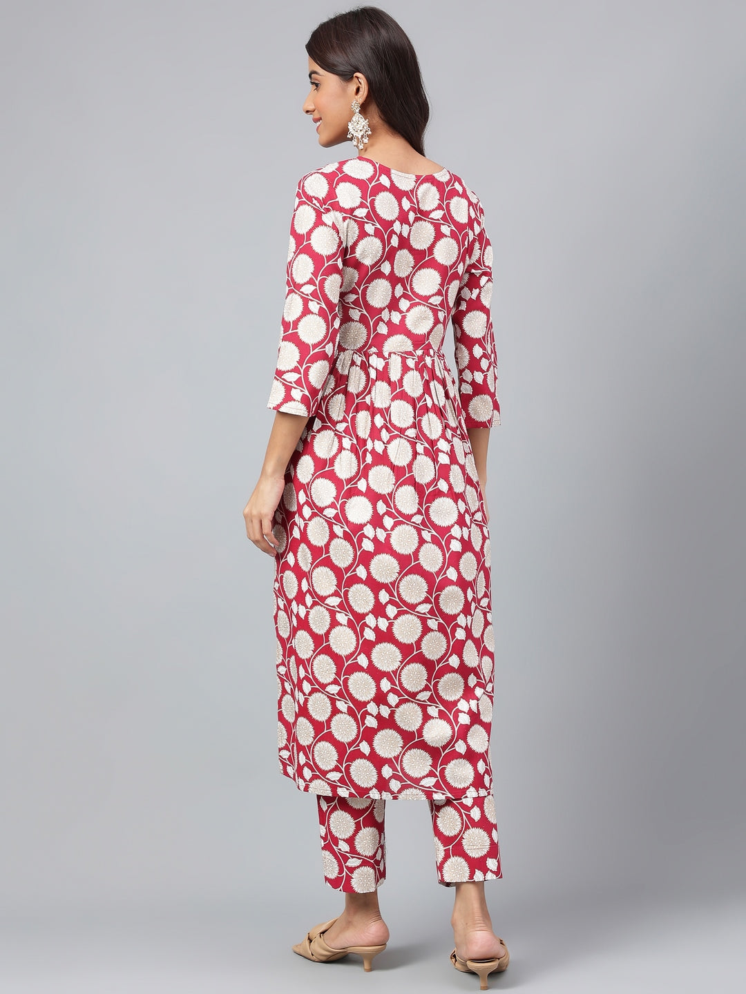 OJASWITA Red-Off White Floral Print Kurti Set